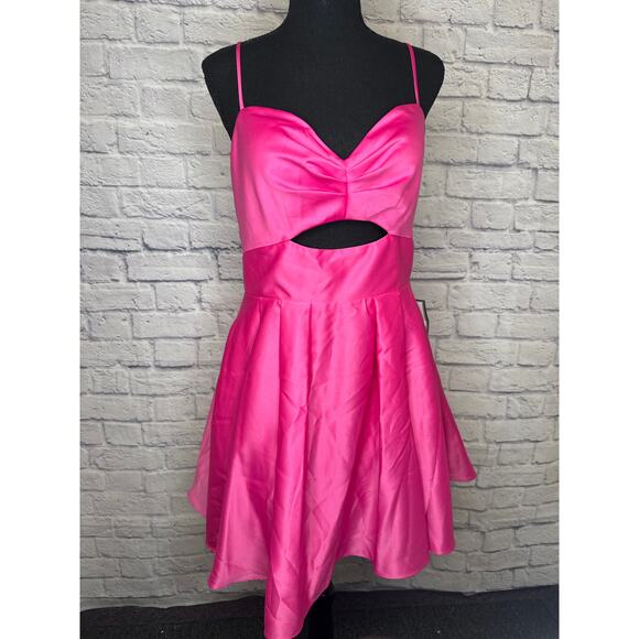 Blondie Nites Bright Pink Mini Formal Party Dress Fit & Flare SZ 12 (13 JR) NWT - Picture 1 of 8